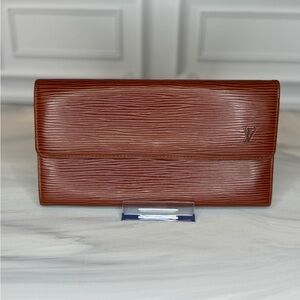 Louis Vuitton Epi Leather Sarah Wallet Cognac Brown Long Wallet Authentic